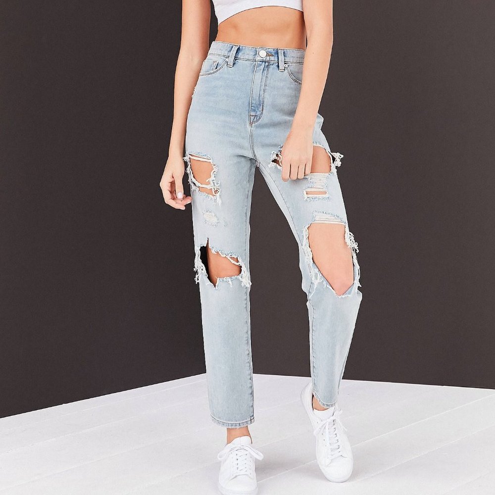 Urban Outfitters High Waisted Mom Jean - Destroyed